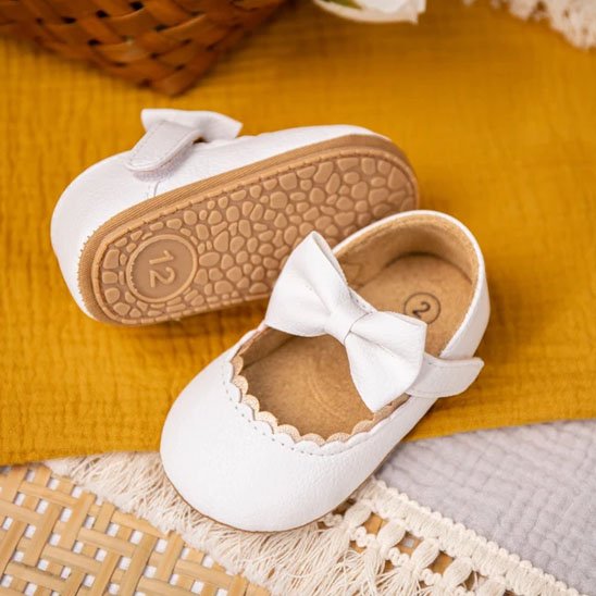 Chaussure bebe fille blanc avec nœud